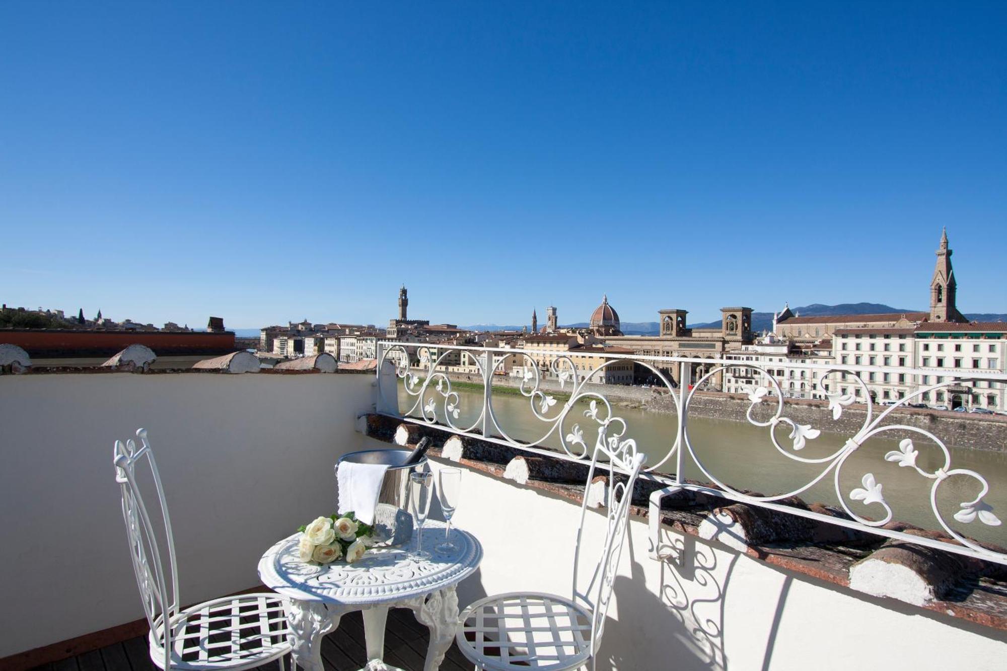 Serristori Palace Residence Firenze Bagian luar foto